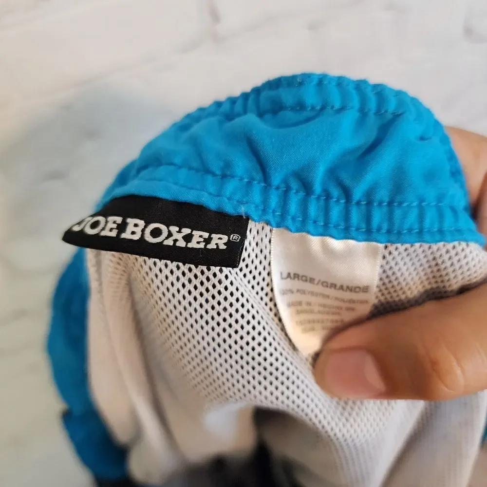 Men's Joe Boxer swim trunks, size Large
